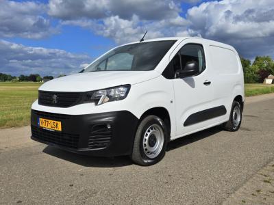Financial Lease Peugeot Partner 1.2 PureTech Premium