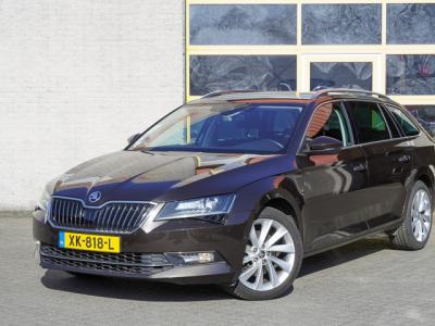 Financial Lease Škoda Superb Combi 1.5 TSI 150PK! Automaat Style Business BJ2019 Lmv 18"