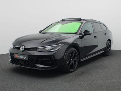 Financial Lease Volkswagen Passat Variant 1.5 eHybrid R-Line Business 272PK DSG