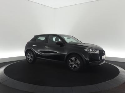 Financial Leas DS DS 3 Crossback PureTech 100 Montmartre