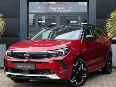 Financial Leas Opel Grandland X 1.6 Turbo Hybrid4 Elegance