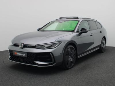 Financial Leas Volkswagen Passat Variant 1.5 eHybrid R-Line Edition 272PK DSG