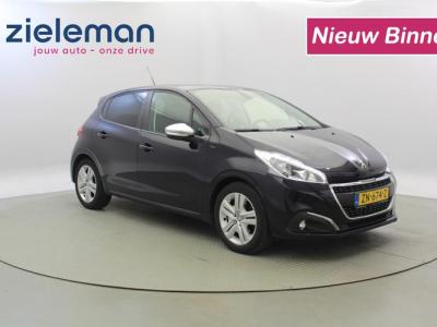 Financial Lease Peugeot 208 1.2 PureTech Signature - Carplay