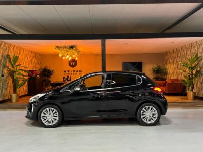 Financial Leas Peugeot 208 1.2 PureTech Allure Garantie Camera PDC Cruise Clima Navi LED Rijklaar