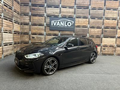 Financial Leas BMW 1-serie 118i High Executive Edition M sport Pano HUD Performance Stoelen 18"LM