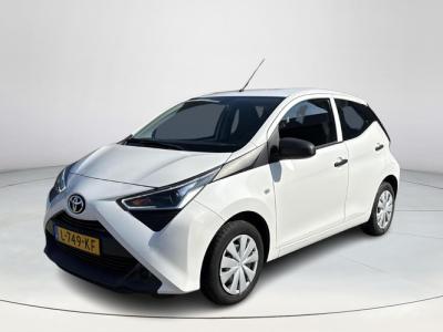 Financial Lease Toyota Aygo 1.0 VVT-i x-fun