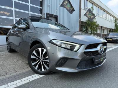 Financial Lease Mercedes-Benz A-Klasse 250 e AMG LED