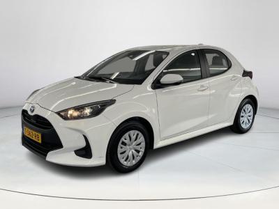 Financial Leas Toyota Yaris 1.5 Hybrid Active Multimediapack