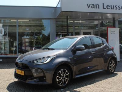 Financial Leas Toyota Yaris 1.5 HYBRID FIRST EDITION