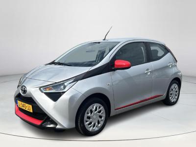 Financial Leas Toyota Aygo 1.0 VVT-i x-play