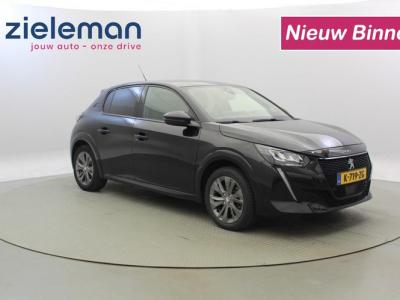Financial Lease Peugeot e-208 Allure 50 kWh - Digital Cockpit