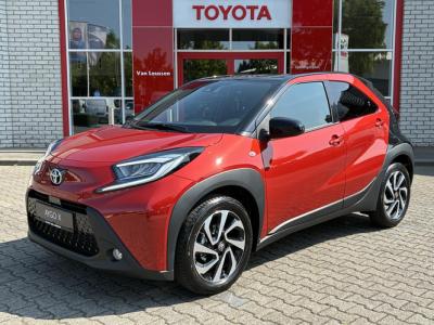 Financial Leas Toyota Aygo X PULSE AUTOMAAT