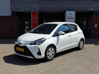 Financial Leas Toyota Yaris 5-DEURS