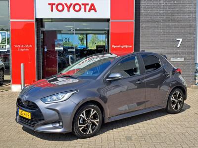 Financial Leas Toyota Yaris 1.5 HYBRID 115 FIRST EDITION