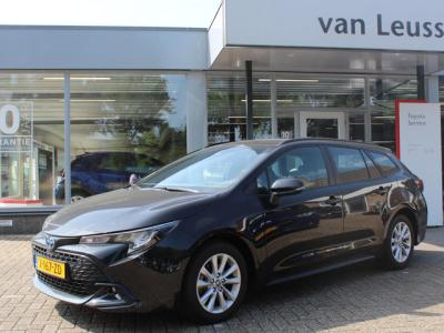Financial Leas Toyota Corolla Touring Sports HYBRID 140