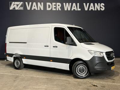 Financial Leas Mercedes-Benz Sprinter 319 CDI 191pk 3.0L V6 L2H1 3500kg Trekhaak Inrichting Euro6 Airco