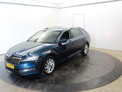 Financial Lease Škoda Superb Combi 1.4 TSI iV Style EL Trekhaak + Achterklep Canton Sound stoel