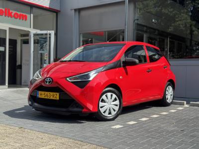 Financial Lease Toyota Aygo 1.0 VVT-i x-fun