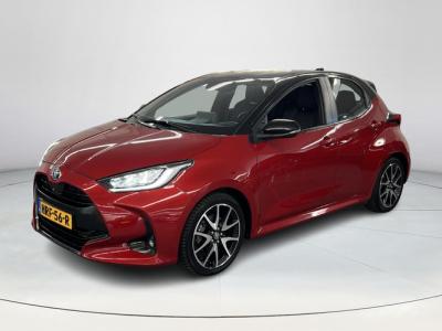 Financial Lease Toyota Yaris 1.5 Hybrid Executive Bi-tone