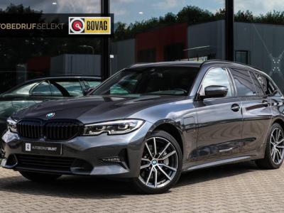 Financial Lease BMW 3 Serie Touring 330e xDrive - TREKHAAK - 360 CAMERA