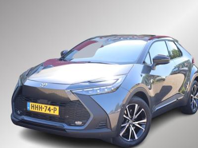 Financial Leas Toyota C-HR 2.0 Plug-in Hybrid 220 First Edition