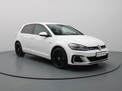 Financial Lease Volkswagen Golf 150pk TSI PHEV GTE