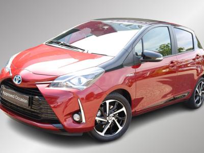 Financial Lease Toyota Yaris 1.5 Hybrid Bi-Tone