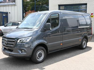 Financial Leas Mercedes-Benz Sprinter 319 CDI L2H1 Vele opties