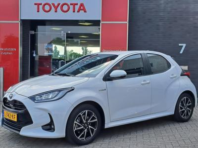 Financial Leas Toyota Yaris 1.5 Hybrid Dynamic