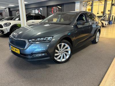Financial Lease Škoda Octavia Combi 1.4 TSI iV PHEV Business Edition Plus