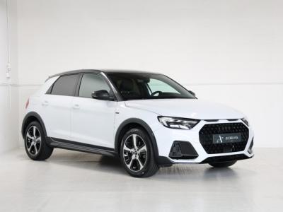 Financial Leas Audi A1 Citycarver 30TFSI S-Line Automaat Virtual