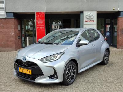 Financial Leas Toyota Yaris 1.5 HYBRID DYNAMIC