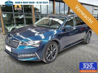 Financial Leas Škoda Superb Combi Hybride TSI ACT Business Edition