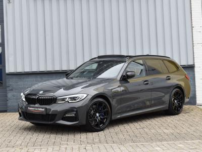 Financial Lease BMW 3 Serie Touring 330e M-Sport 292 Pk Individual Dravit Grijs Metallic
