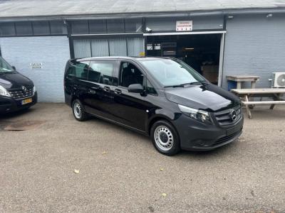 Financial Lease Mercedes-Benz Vito Tourer 114 CDI Lang 9 personen