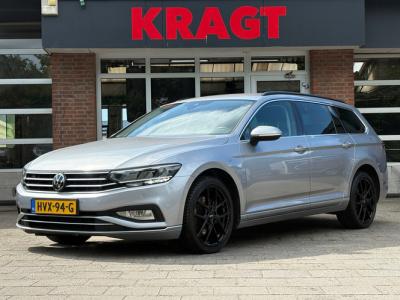 Financial Leas Volkswagen Passat Variant Business 1.5 TSI 150 pk - Automaat - 1.600 kg geremd! - winterpack - trekhaak - LED
