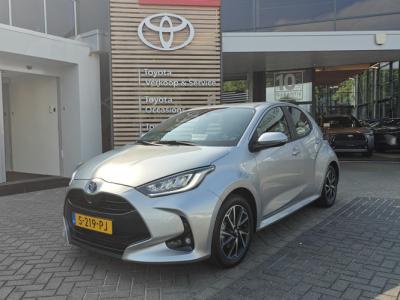 Financial Leas Toyota Yaris 1.5 Hybrid Dynamic