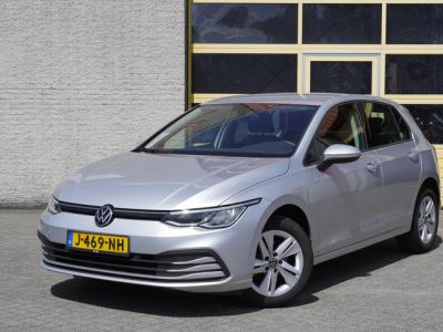 Financial Lease Volkswagen Golf 1.5 TSI 131PK! 5drs Life BJ2020 Lmv 16"