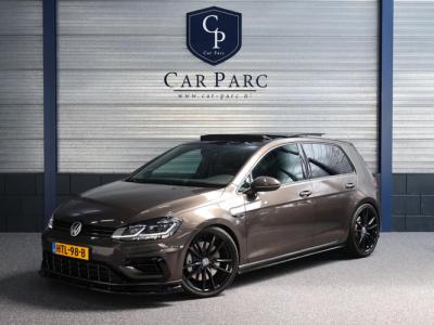 Financial Leas Volkswagen Golf 2.0 TSI 4Motion R 300PK AKRAPOVIC