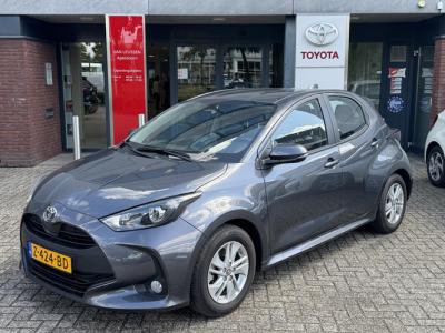 Financial Lease Toyota Yaris HYBRID 115