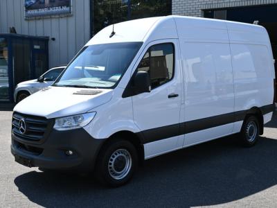 Financial Leas Mercedes-Benz Sprinter 317 CDI L2H2
