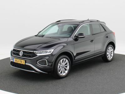 Financial Leas Volkswagen T-Roc 1.5 TSi 150 Pk Automaat Life Edition
