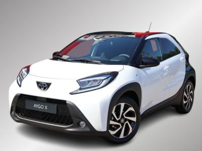Financial Leas Toyota Aygo X 1.0 VVT-i Pulse Bitone lak
