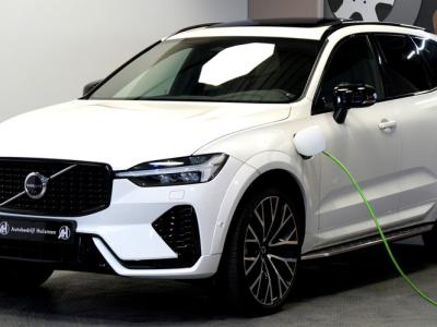 Financial Leas Volvo XC60 2.0 T6 AWD 293kW