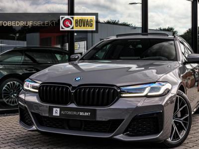 Financial Leas BMW 5 Serie Touring 530e M-SPORT - PANO - TREKHAAK - LASER - HARMAN - VOL!!!