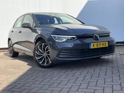 Financial Leas Volkswagen Golf 1.5 TSI Life Adap.Cruise Sfeerverl Carplay Led NL-Auto Dealer-Onderhouden!