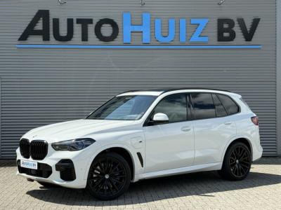 Financial Leas BMW X5 xDrive45e High Executive M Sport Panoramadak Laser Licht Trekhaak 22 Inch ACC Harman-Kardon Keyless Entry Head-Up Display Carpla