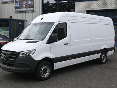 Financial Leas Mercedes-Benz Sprinter 317 CDI L3H2 Pro