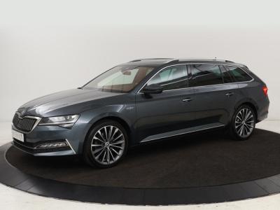 Financial Leas Škoda Superb 1.4 TSI iV Laurin & Klement