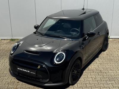Financial Leas MINI Mini Electric Classic Electric COOPER YOURS SE ELEKTRIC LEDER PANORAMADAK STOELVERWARMING ADAPTICE CRUISE